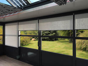 https://www.ombralu.be/assets/site-images/11-store_screen_interieur.jpg