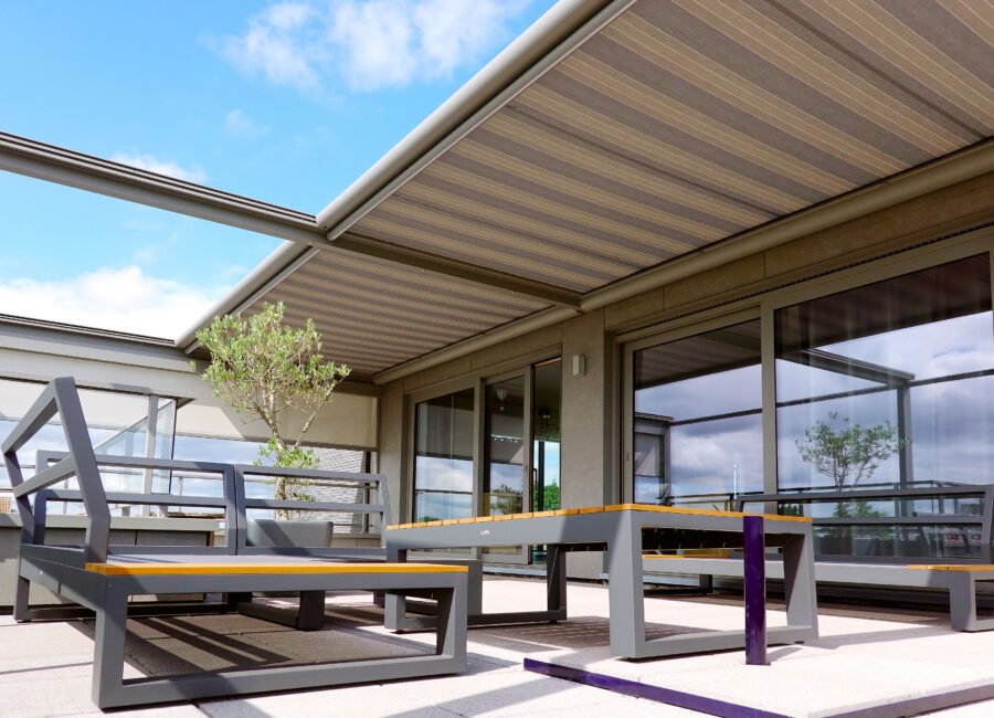 Pergola à toile enroulable