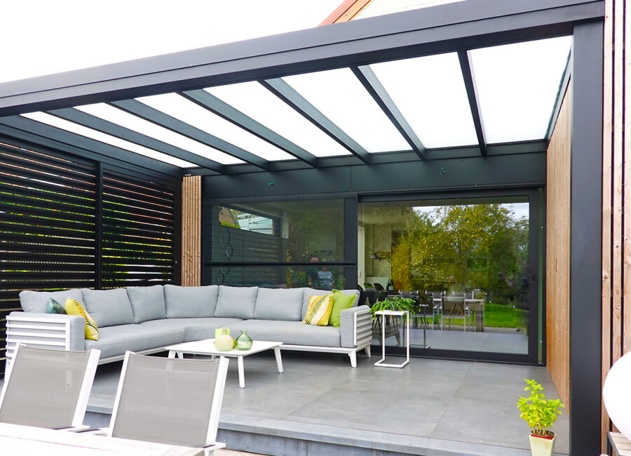 Pergola à toiture plate